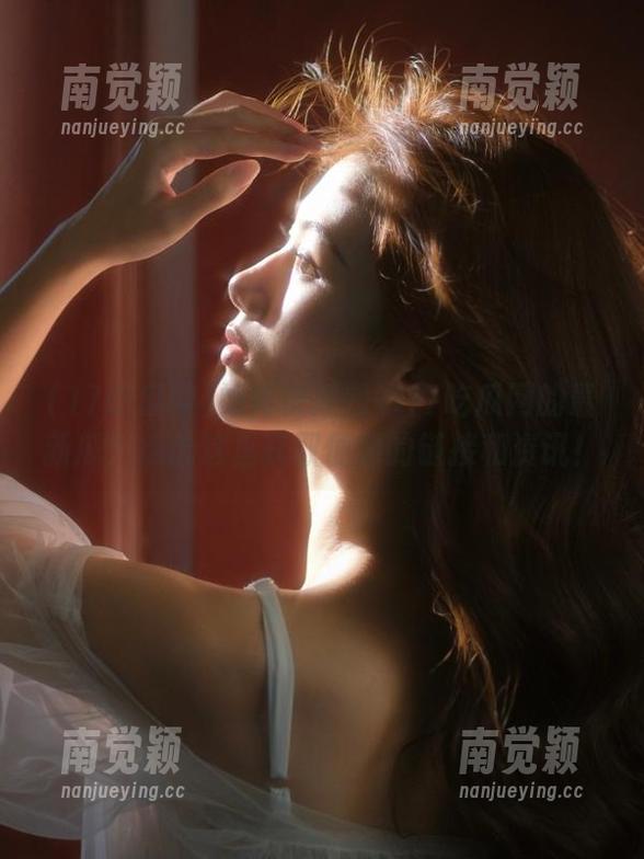 17吃瓜网 如何快速找到17吃瓜网的最新瓜?点击这里获取便捷的链接和资讯!