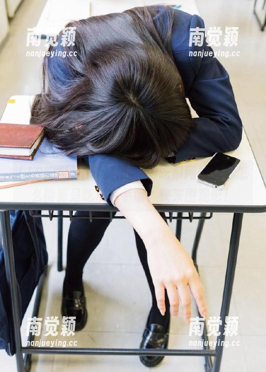 19吃瓜 不收藏最新19吃瓜网站,你怎么能算是吃瓜高手呢?快来围观吧!