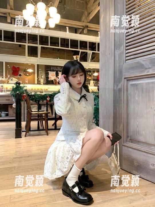 51cc 通过51ccgg.ct的免费线路,轻松获取娱乐圈最新吃瓜动态,不容错过