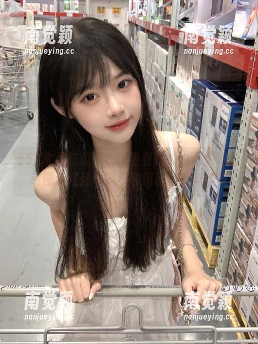 51免费吃瓜 在51免费吃瓜中免费吃瓜,动漫游戏迷收藏不容错过的美味盛宴!