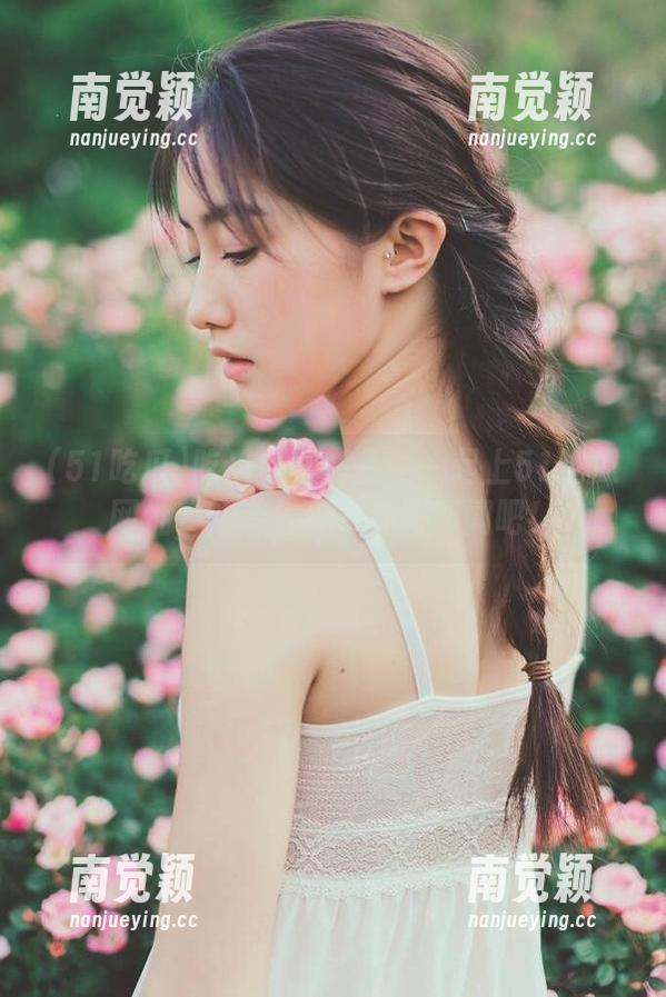 51吃瓜 吃瓜少女必备!一起上51吃瓜网址,畅游各种八卦和趣闻吧!