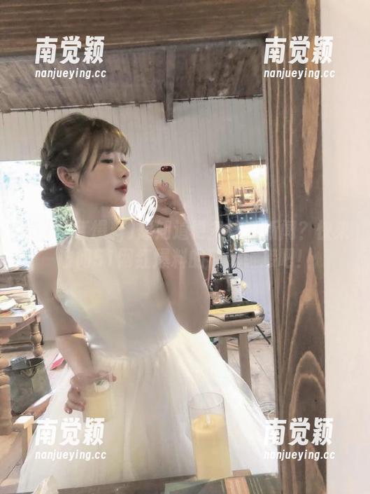 51网红爆料 想知道更多吃瓜新闻?快来访问51网红爆料的独家链接吧!