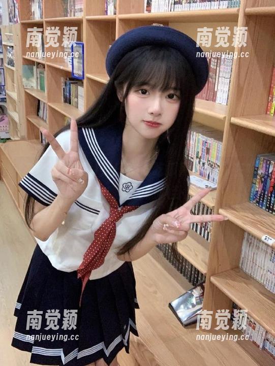 718吃瓜网 娱乐718吃瓜网,带你在安卓和网页中感受最热八卦的魅力!