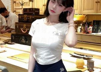 华丽转身，下载718娱乐，随时随地获取热门娱乐内容。