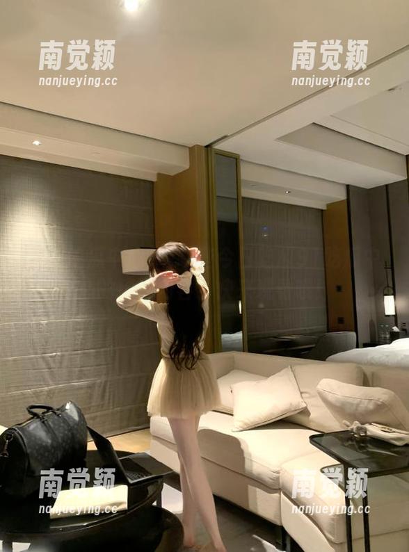 91吃瓜中心 有哪些今日吃瓜91吃瓜中心的精彩内容?快来观看哦!