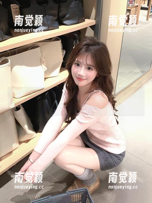 cg51 吃瓜女孩必备:cg51下载后就能随时分享你的发言!