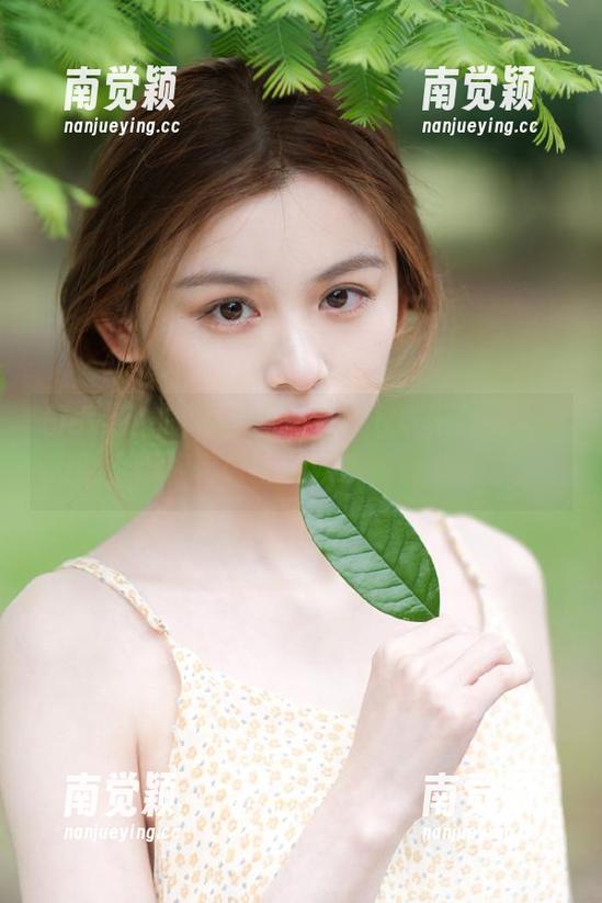hlw 想吃瓜的你一定要下载hlw这个app,带你实时捕捉娱乐圈最新动态。