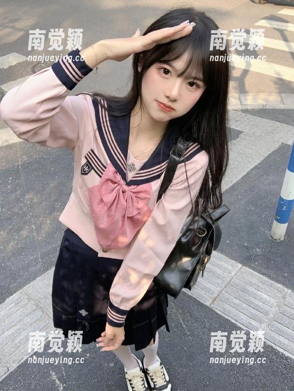 五一吃瓜 登录“五一吃瓜在线直播”,带你领略五一段子手的精彩表演!