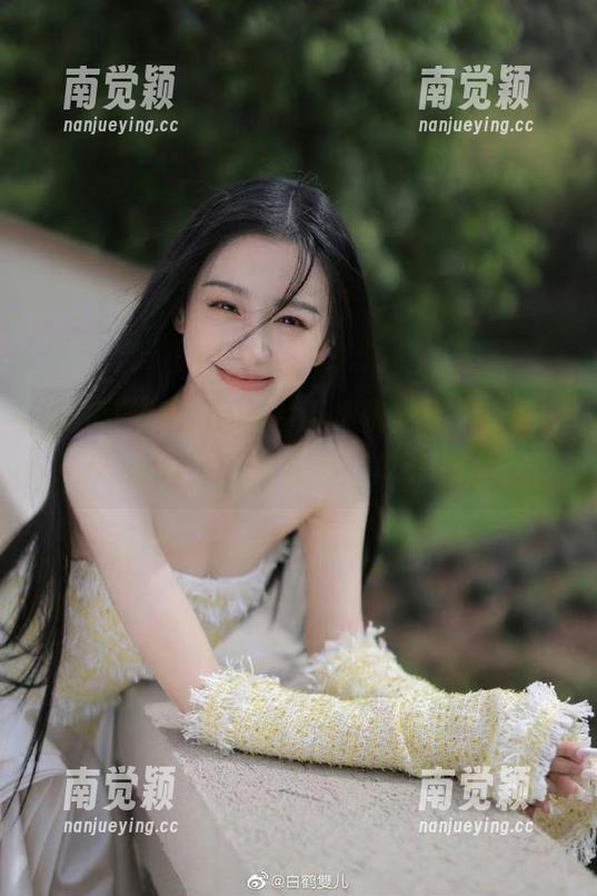 吃瓜网 吃瓜网软件下载优势多多,快来获取地址,畅享最新吃瓜资讯吧!