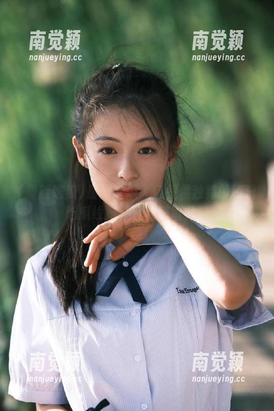 最新吃瓜 最新吃瓜入口提供独特的资讯吃瓜线路,轻松获取八卦