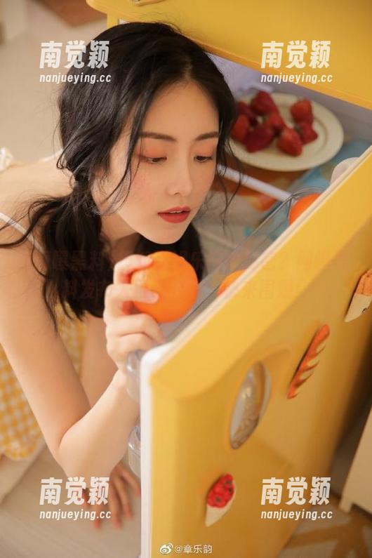网曝黑料 想知道娱乐圈的秘密?网曝黑料发布入口已开放,快来围观!