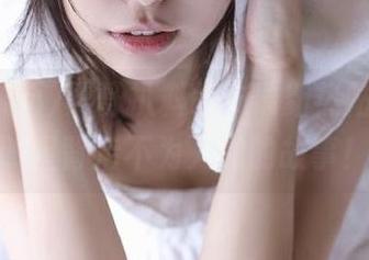 黑哥扒料发布最新热帖，揭开明星背后不为人知的故事！