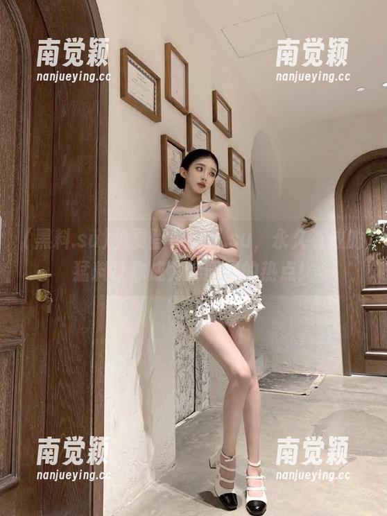黑料.su 免费登录黑料.su,永久有效的猛料让你成为校园里的热点!