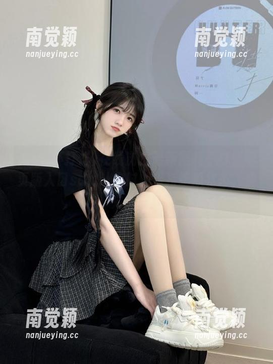 黑料不打烊 在线浏览最新黑料不打烊网页版入口so,让你时刻保持吃瓜状态,快来围观!