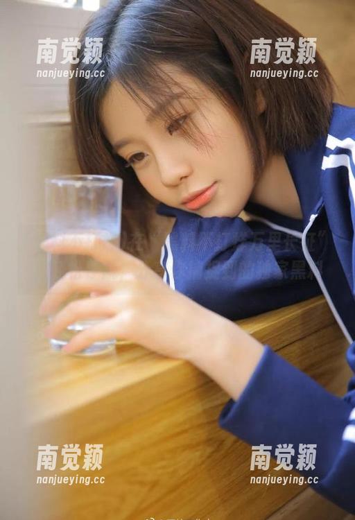 在“黑料不打烊万里长征”上轻松导航，分享你捕捉到的独家黑料