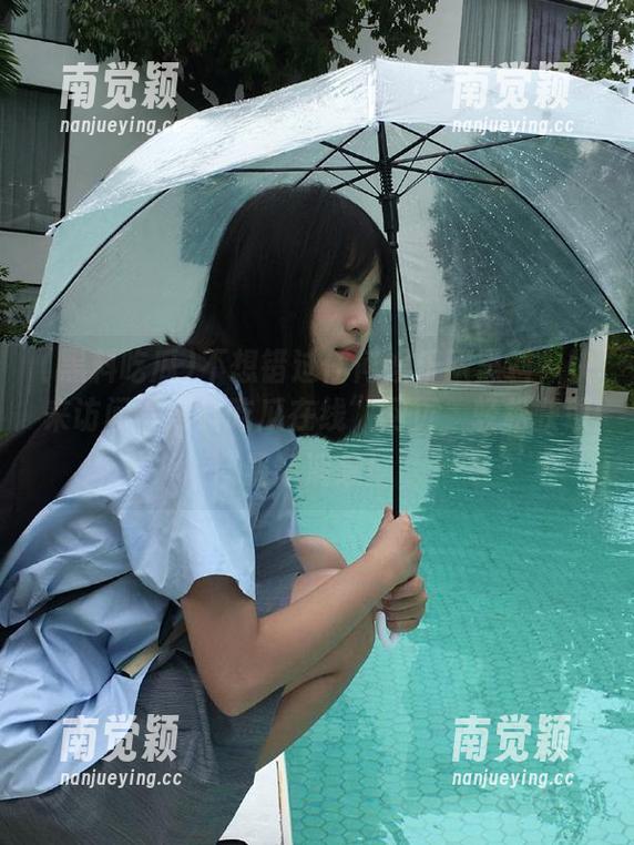 黑料吃瓜 不想错过任何娱乐圈黑料?快来访问“黑料吃瓜在线”网页,轻松获取最新消息!