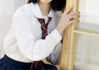 黑料吃瓜网为什么免费用户发布的视频加载不出来呢？小女孩想知道！