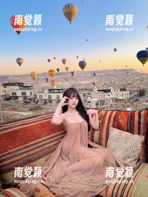黑料社 别错过!黑料社官网更新内容丰富,多种瓜一网打尽等你来嗑!