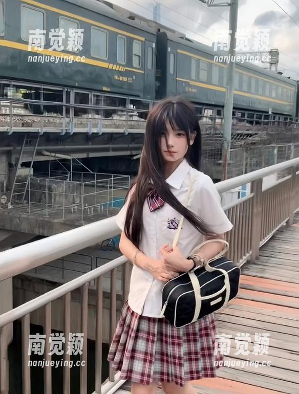 黑料社 黑料社吃瓜网:汇聚最新黑料,让你第一时间了解娱乐圈内幕故事