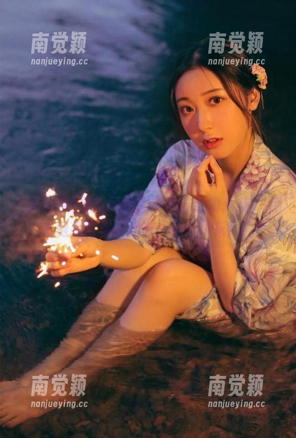 黑料网 黑料网免费带来最热的八卦,点击链接与你的朋友一起分享乐趣!